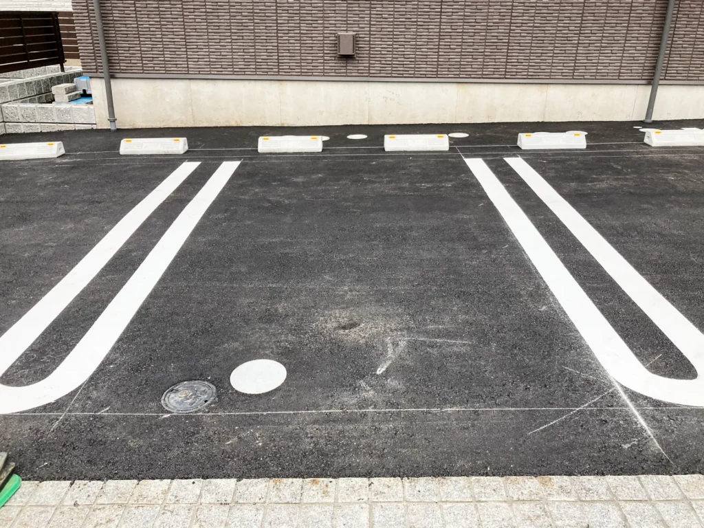原状回復や外構工事で行う駐車場のライン引き施工